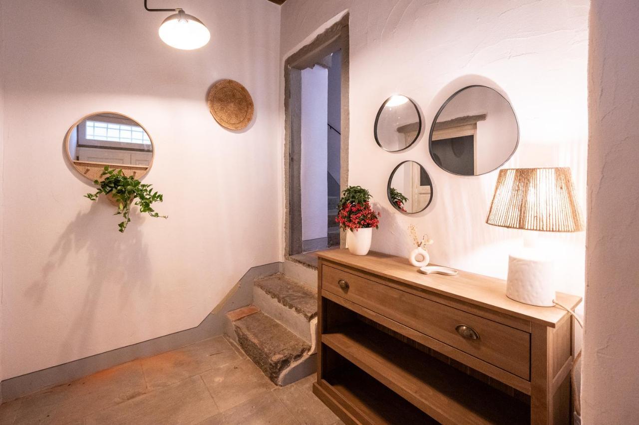 Casa La Girandola Apartment คาสติญโญน ฟิโอเรนทิโน ภายนอก รูปภาพ