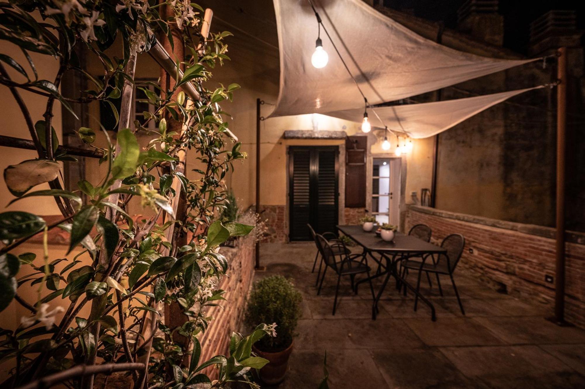 Casa La Girandola Apartment คาสติญโญน ฟิโอเรนทิโน ภายนอก รูปภาพ